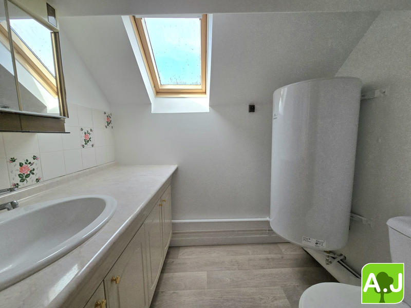 Maison - 84 m² - 4 pièces