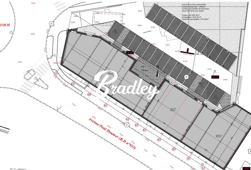 Local commercial - 245 m²