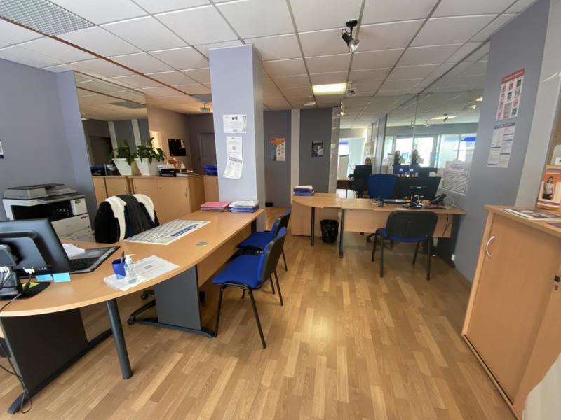 Local commercial - 77 m²