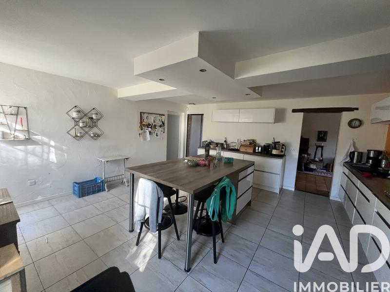 Maison - 182 m² - 5 pièces