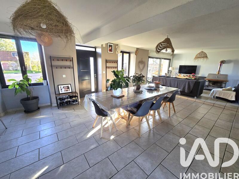 Maison de campagne - 236 m² - 7 pièces