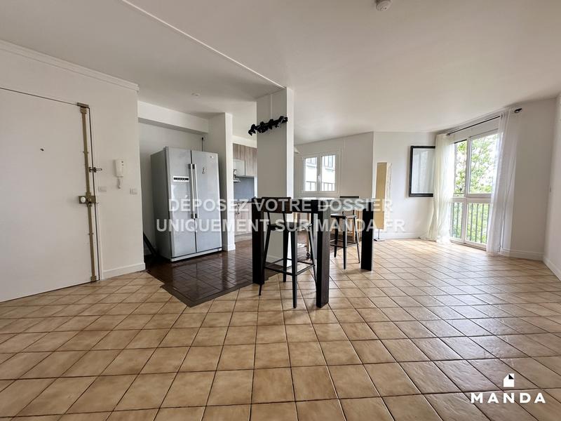 Appartement - 105 m² - 6 pièces