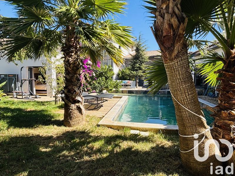 Maison - 411 m² - 5 pièces