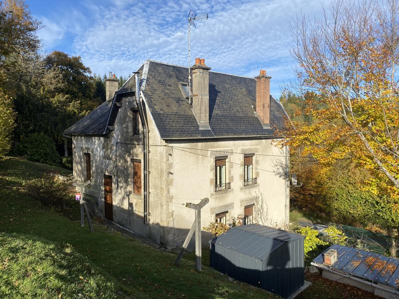 Maison ancienne - 165 m² - 8 pièces