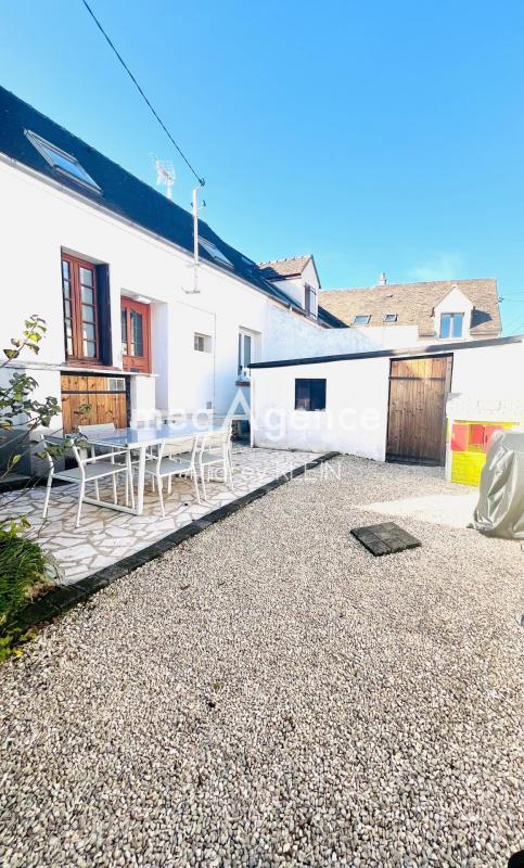 Maison de ville - 76 m² - 4 pièces