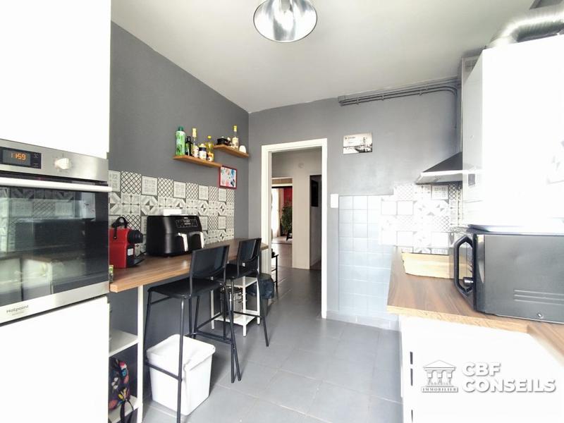 Appartement - 95 m² - 4 pièces