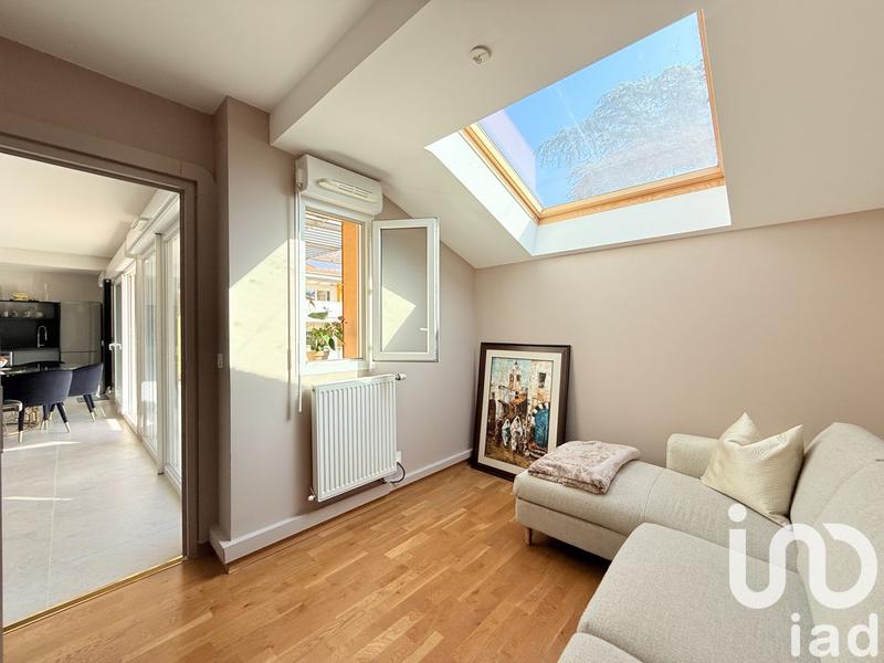 Appartement - 94 m² - 4 pièces