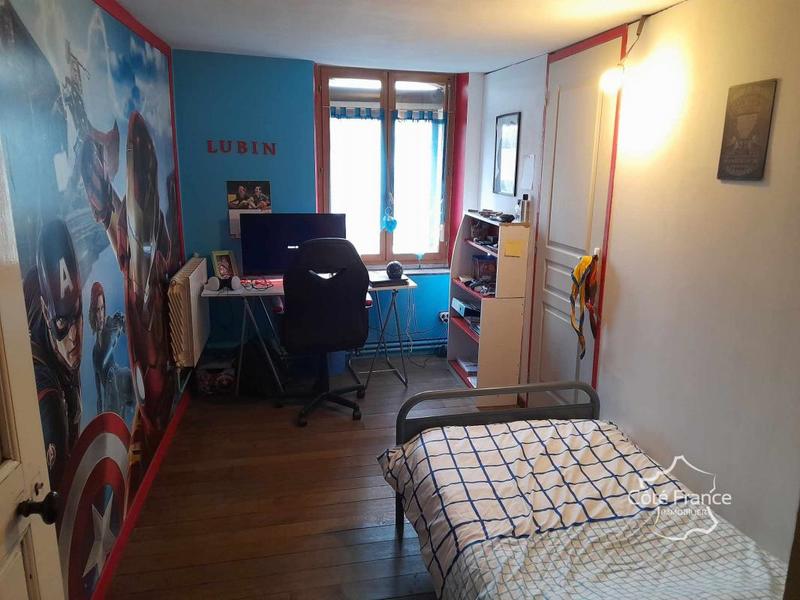 Propriété - 165 m² - 7 pièces