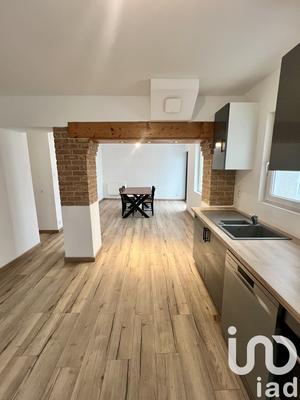 Maison - 147 m² - 5 pièces