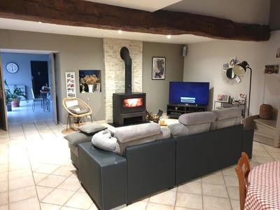 Maison - 210 m² - 8 pièces