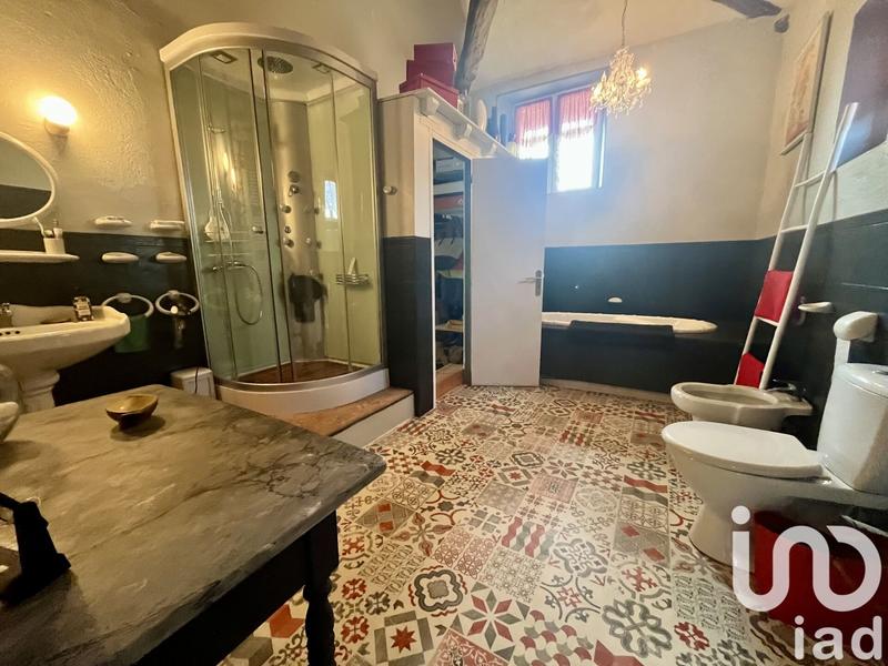 Maison - 297 m² - 9 pièces