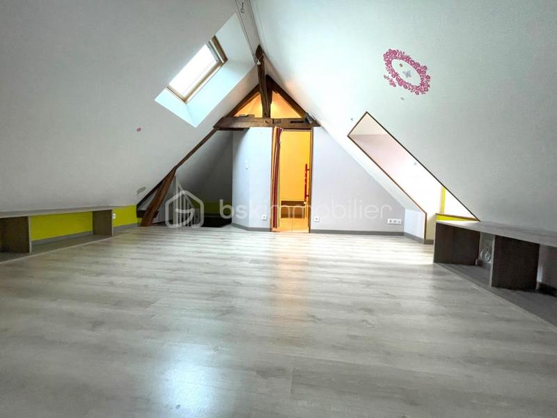 Maison - 140 m² - 6 pièces