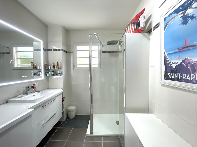 Appartement - 76 m² - 3 pièces