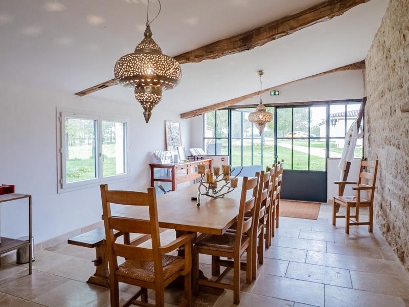 Propriété - 500 m² - 7 pièces