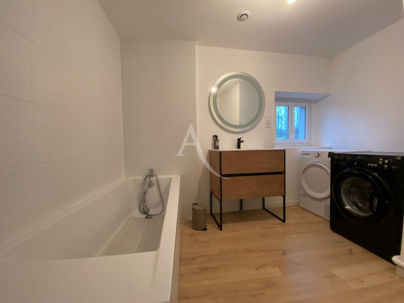 Maison - 122 m² - 5 pièces