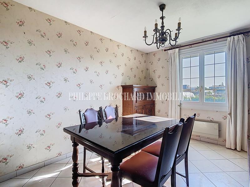 Maison - 83 m² - 5 pièces