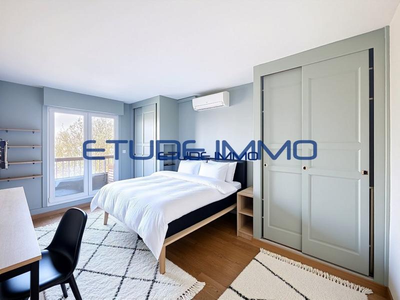 Appartement - 80 m² - 3 pièces