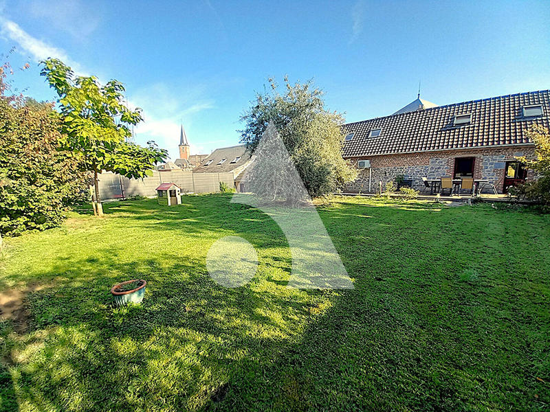 Maison - 163 m² - 8 pièces