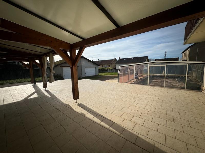 Maison - 166 m² - 7 pièces