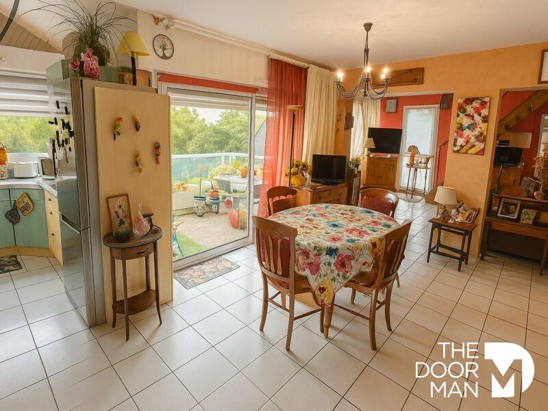 Duplex - 92 m² - 4 pièces