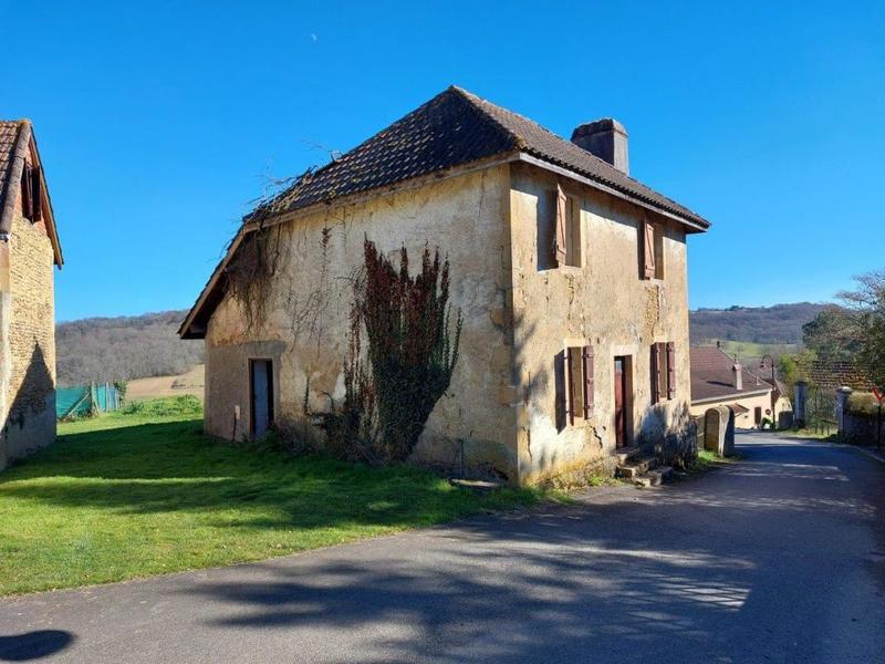 Maison de village - 100 m² - 4 pièces
