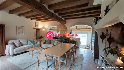 Maison - 137 m² - 5 pièces