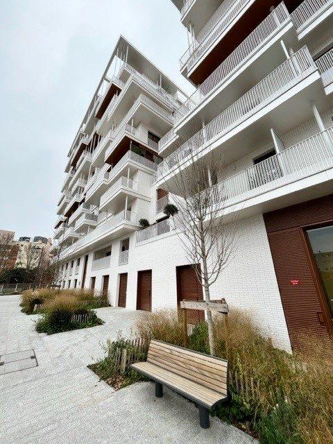 Parking / Garage - 18 m²