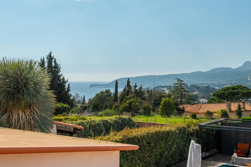 Maison - 157 m² - 6 pièces