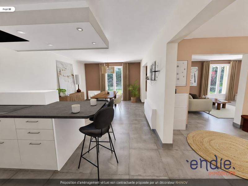 Maison - 121 m² - 6 pièces