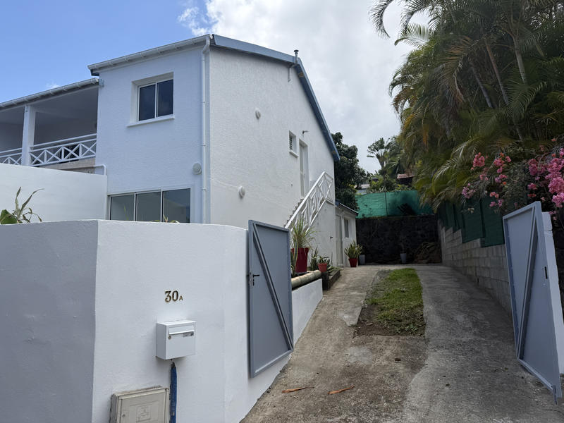 Appartement - 104 m² - 6 pièces