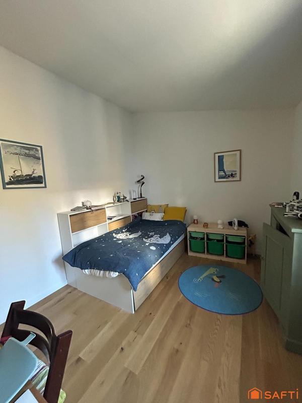 Maison - 102 m² - 5 pièces