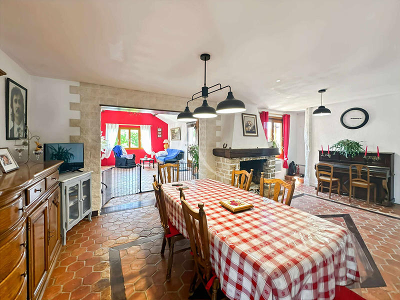 Maison - 132 m² - 7 pièces