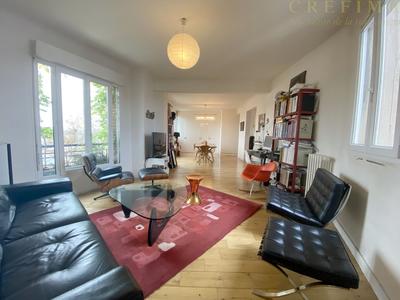 Appartement - 96 m² - 4 pièces