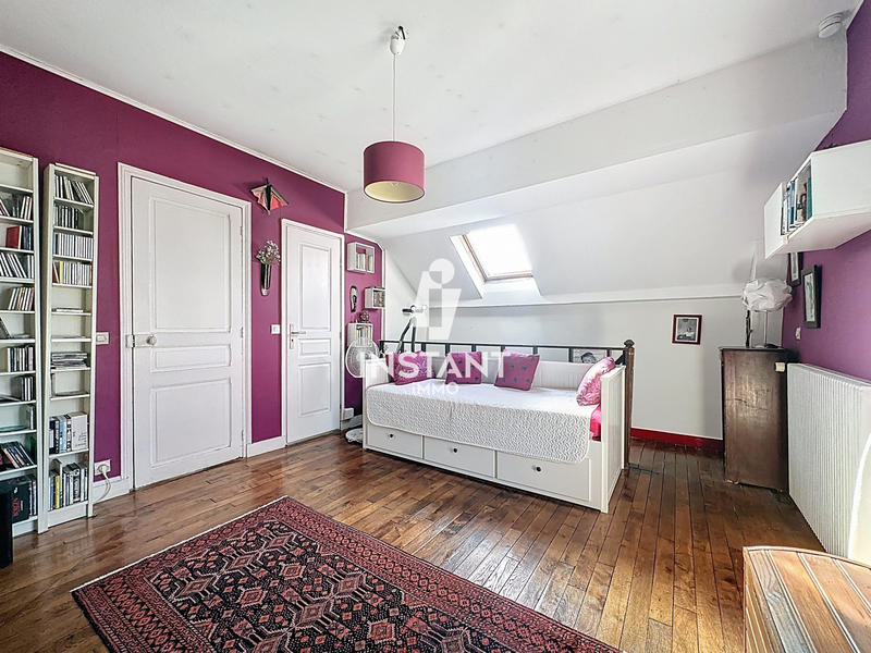 Maison - 121 m² - 4 pièces