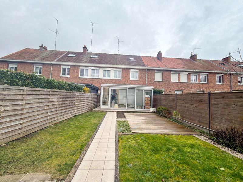 Maison - 100 m² - 5 pièces