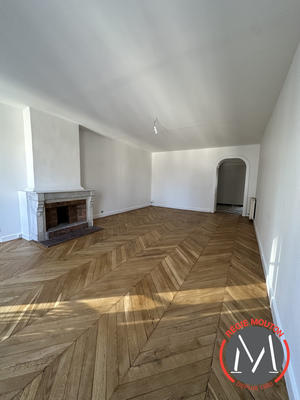 Appartement - 151 m² - 5 pièces