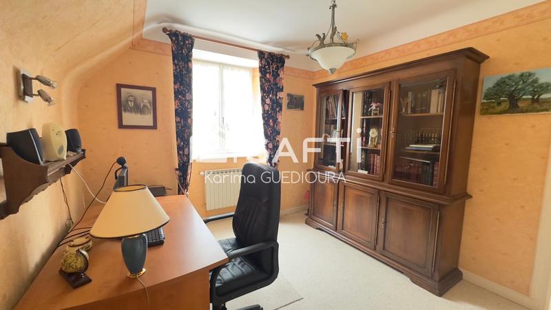 Maison - 157 m² - 8 pièces