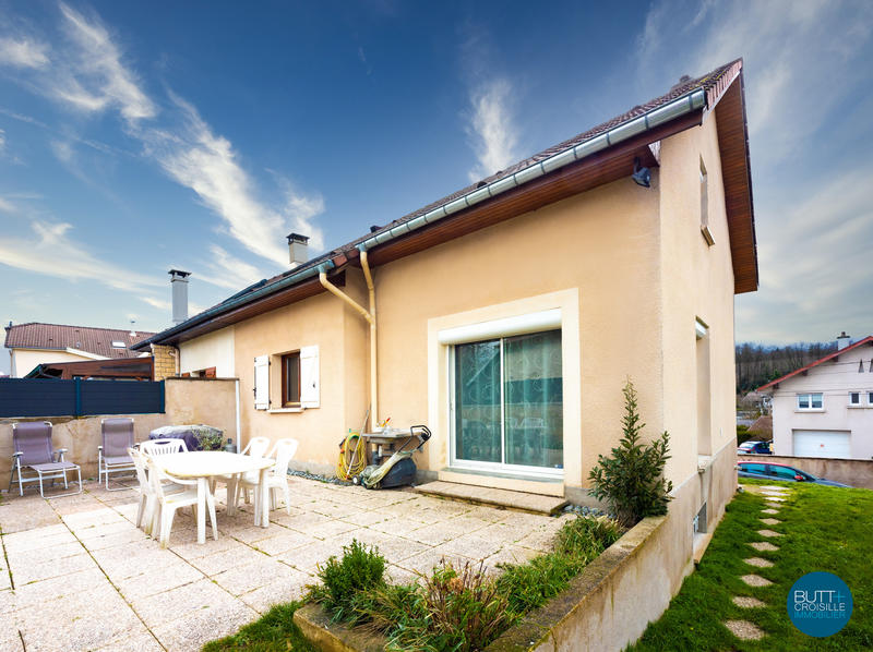 Maison - 135 m² - 6 pièces