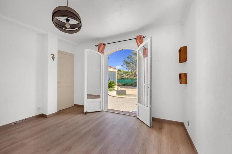 Villa - 115 m² - 4 pièces