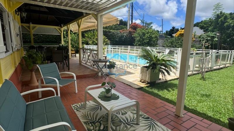 Maison - 89 m² - 4 pièces