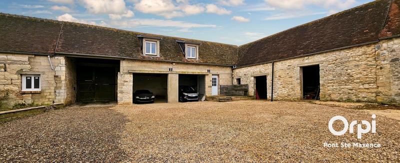 Corps de ferme - 127 m² - 4 pièces