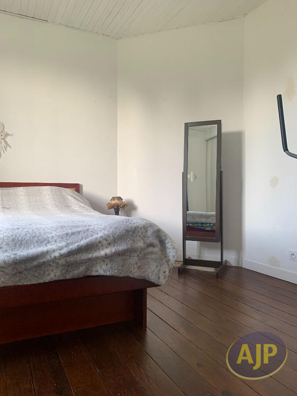 Maison - 170 m² - 7 pièces