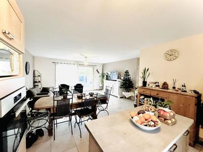 Maison traditionnelle - 90 m² - 5 pièces