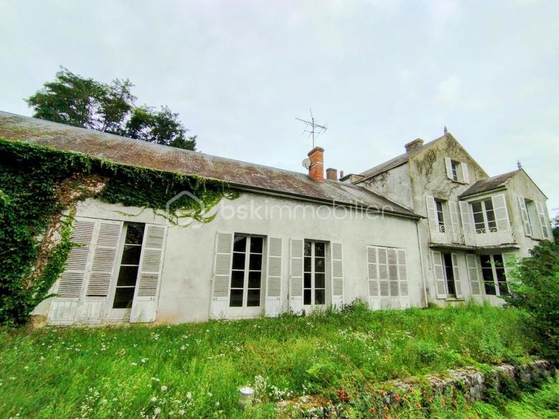 Maison - 480 m² - 14 pièces