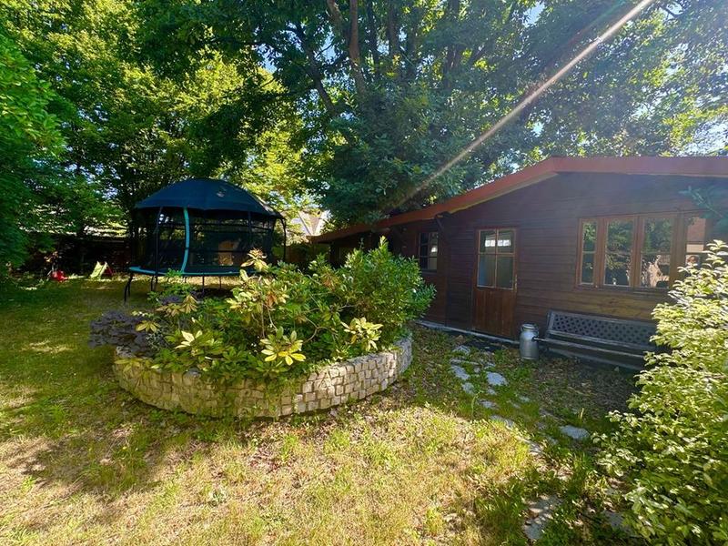 Maison traditionnelle - 147 m² - 6 pièces