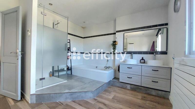 Longère - 164 m² - 5 pièces