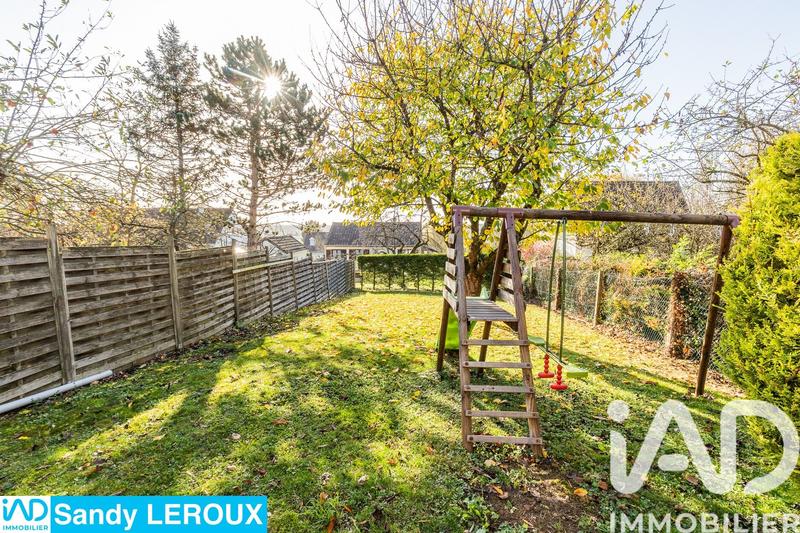 Maison - 90 m² - 5 pièces