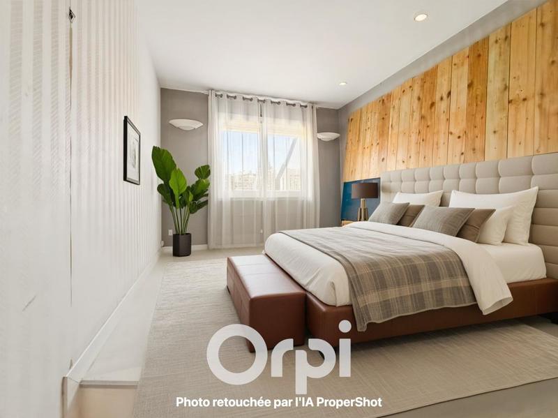 Appartement - 93 m² - 4 pièces