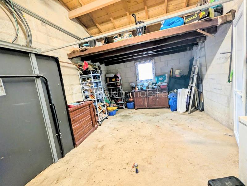 Maison traditionnelle - 141 m² - 4 pièces