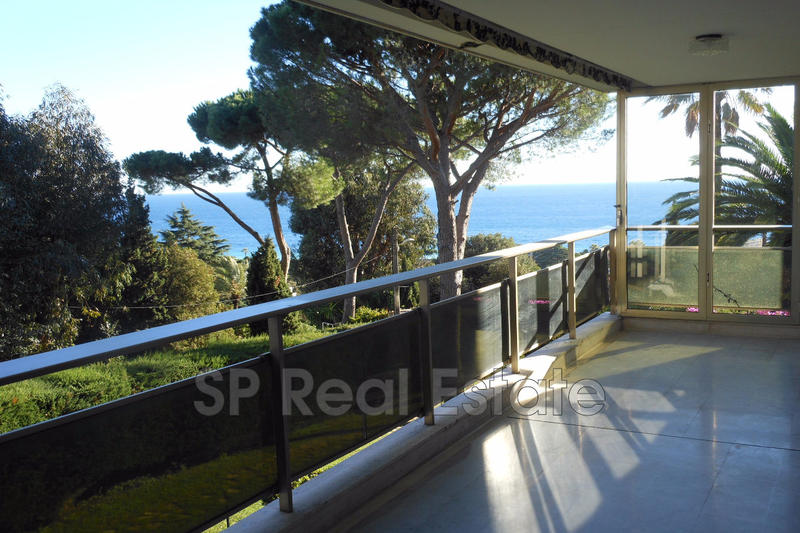 Appartement - 92 m² - 3 pièces